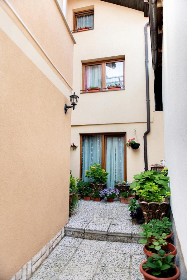 Guest House Ciro SJJ Exterior photo