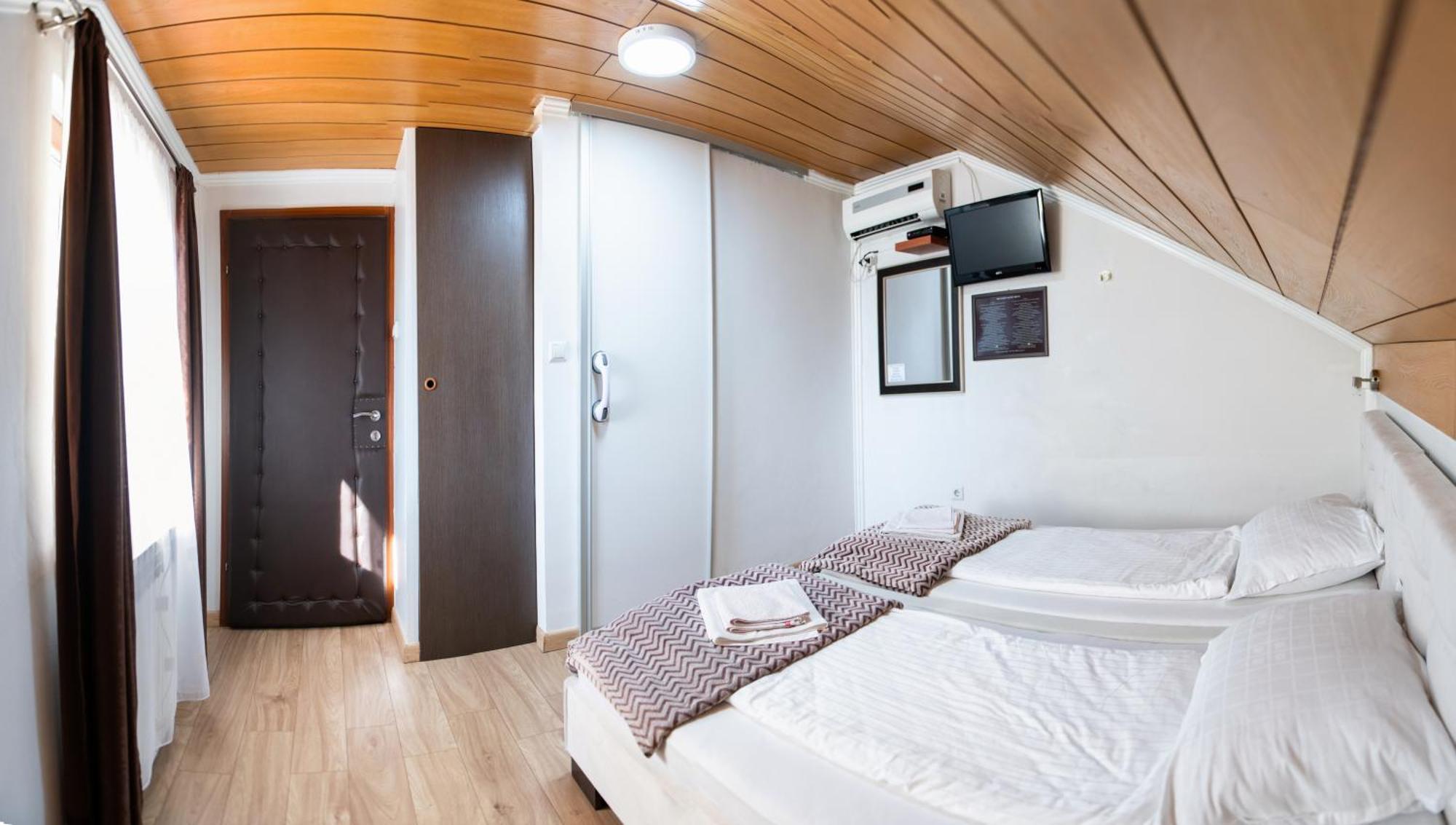 Guest House Ciro SJJ Exterior photo