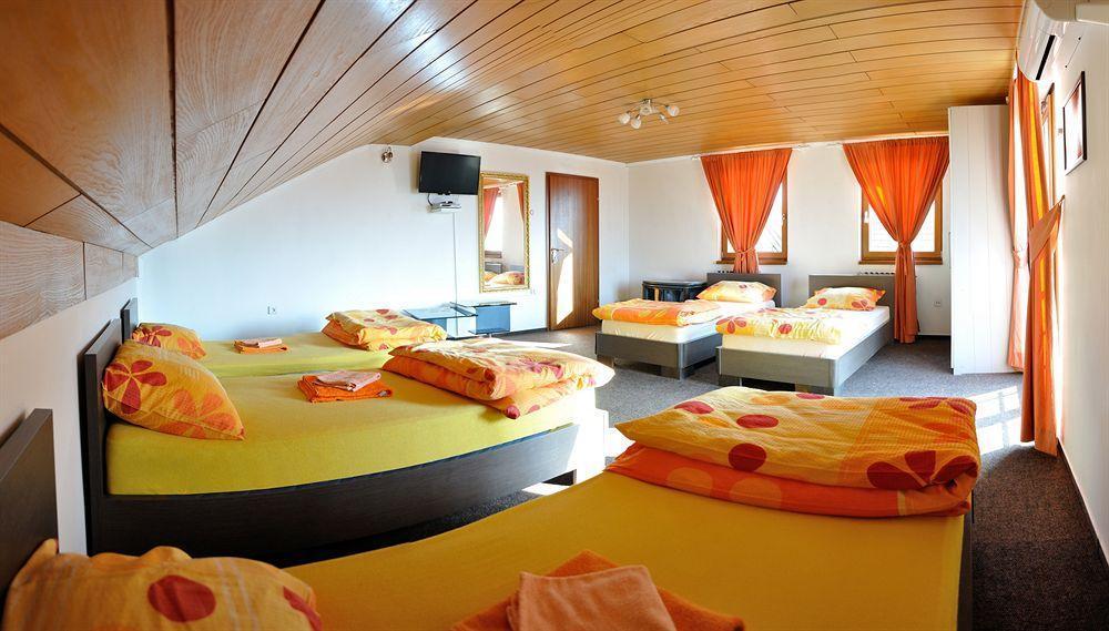 Guest House Ciro SJJ Exterior photo