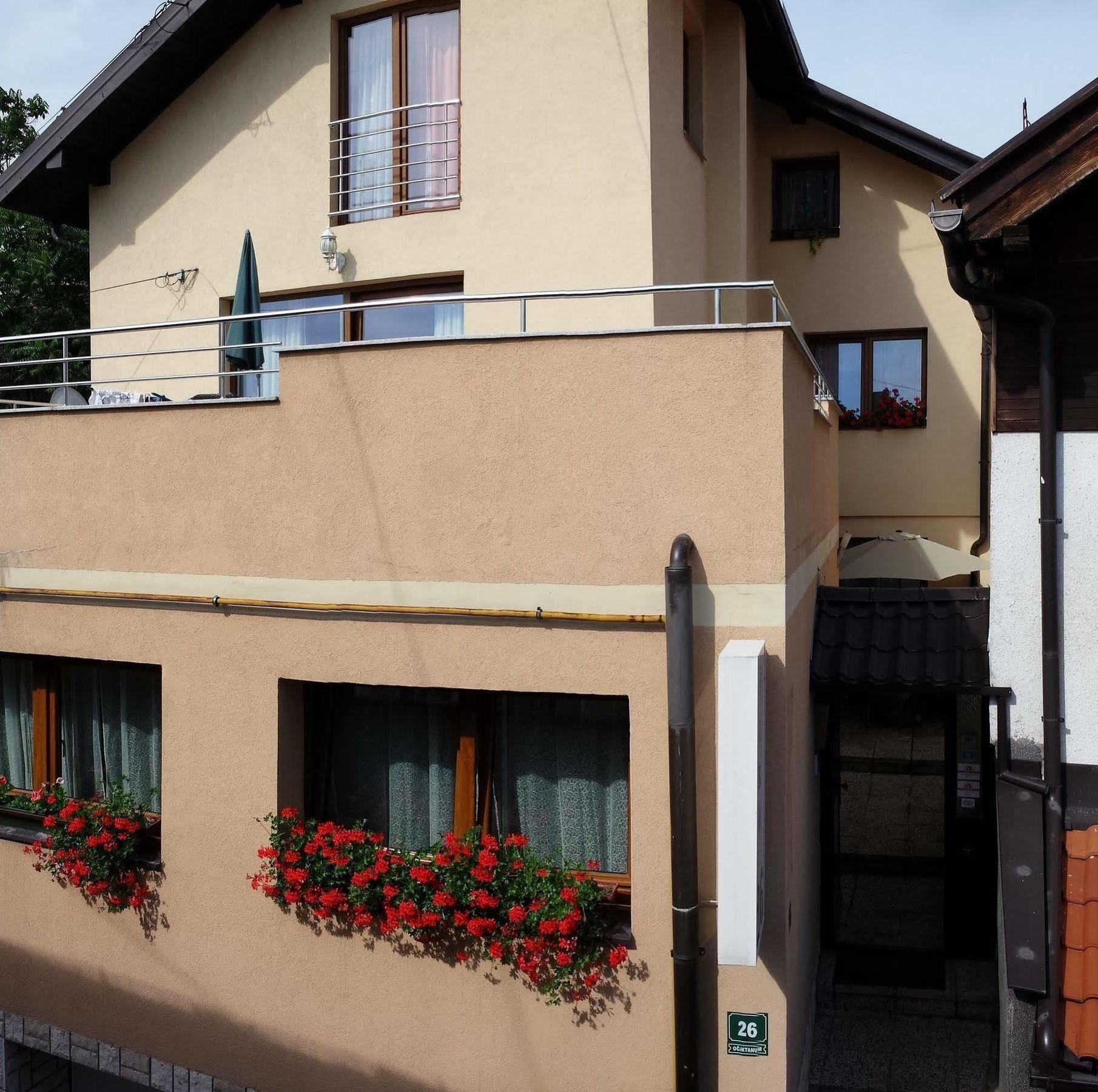 Guest House Ciro SJJ Exterior photo