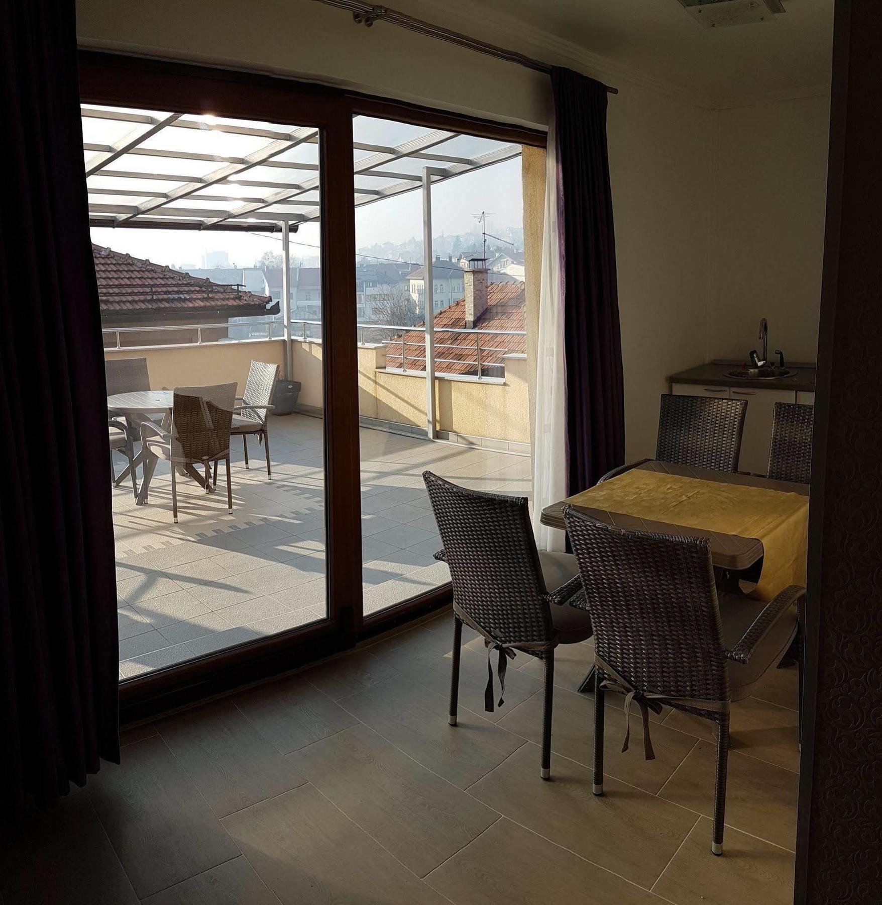 Guest House Ciro SJJ Exterior photo
