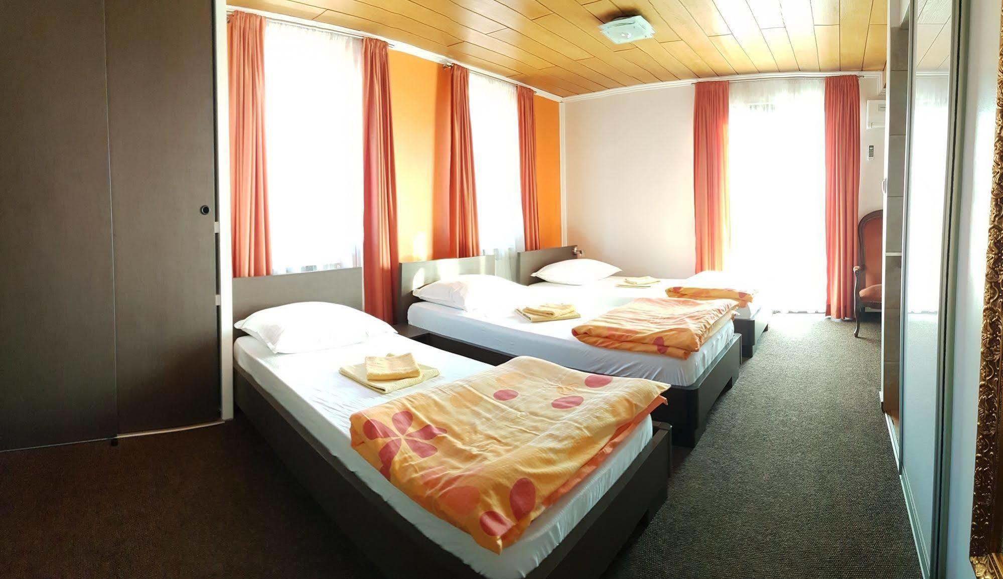 Guest House Ciro SJJ Exterior photo